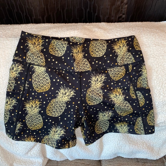 SOLD CVG 5in Fineapple Shorts XL BRAND NEW - Picture 1 of 2